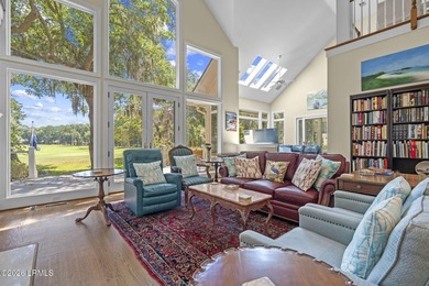 Immaculate and perfectly positioned with a spectacular long - photo 10