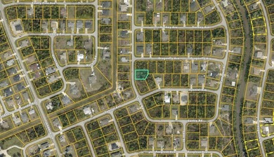 Discover the potential of this rare buildable parcel in central - photo 2