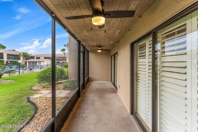 Beautiful Ground Floor 2 bedroom, 2 bath unit located in a - photo 25