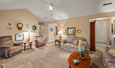 Private, spacious Royal Pines home with added rear porch and - photo 9