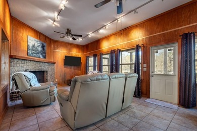 (One or more photos has been virtually staged) Lakefront Living - photo 8