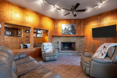 (One or more photos has been virtually staged) Lakefront Living - photo 10