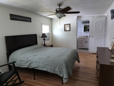 Step into this beautifully remodeled, fully furnished 2-bedroom - photo 16