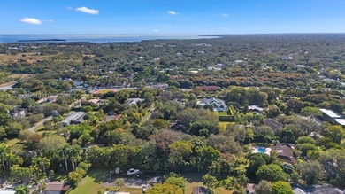 Own one of the largest lots in Pinecrest, spanning over 1.3 - photo 17
