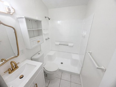 752 Orchid Dr is a 1-story Royal Palm Beach home, gives an open - photo 20