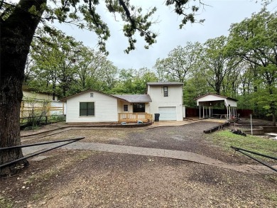 Lake Home For Sale in Emory, Texas