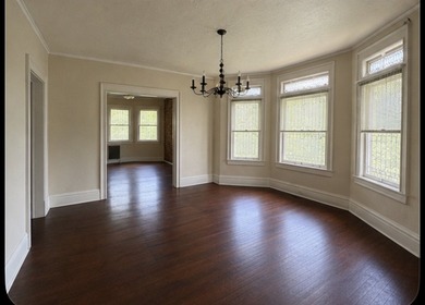 6 The Serpentine, New Rochelle, NY Welcome to this grand - photo 4