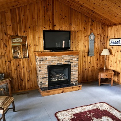 All sizes are estimates, Buyers and Buyer's agent to verify all - photo 5