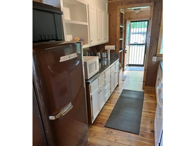 All sizes are estimates, Buyers and Buyer's agent to verify all - photo 9