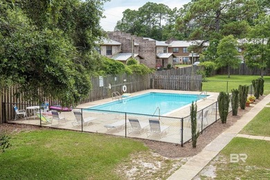 Unique opportunity to live in the heart of Gulf Shores. This one - photo 11