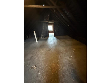 Incredible Cash flow, currently rented at $2,100/mo HCV Just a - photo 12