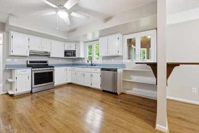 Detached 2-Car Garage with Finished Bonus Room & Full Bath! - photo 12
