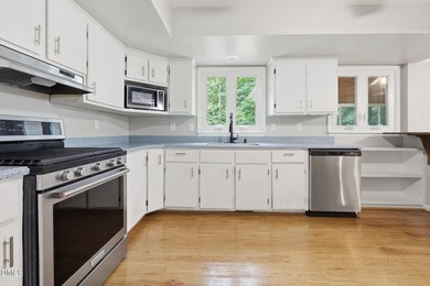 Detached 2-Car Garage with Finished Bonus Room & Full Bath! - photo 15