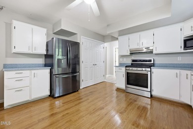Detached 2-Car Garage with Finished Bonus Room & Full Bath! - photo 16