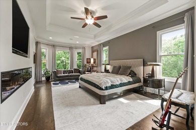 Welcome to an exceptional opportunity in Farragut's prestigious - photo 21