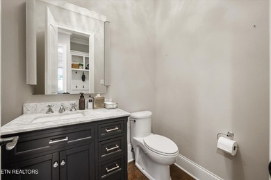 Welcome to an exceptional opportunity in Farragut's prestigious - photo 30