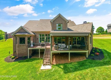 Welcome to an exceptional opportunity in Farragut's prestigious - photo 37