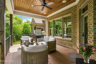 Welcome to an exceptional opportunity in Farragut's prestigious - photo 41