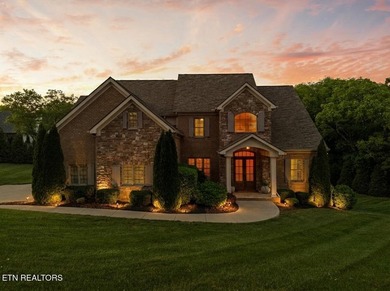 Welcome to an exceptional opportunity in Farragut's prestigious - photo 48
