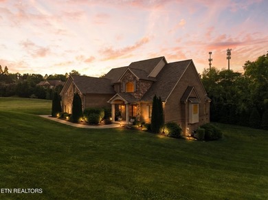 Welcome to an exceptional opportunity in Farragut's prestigious - photo 50