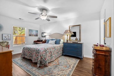 Amazing 2BD/2BA townhome professionally remodeled in the