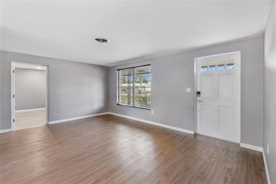 Great Block Built home in Gulf Gate with HUGE backyard! Just - photo 8