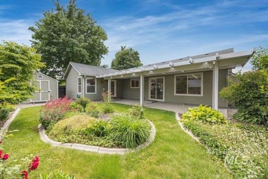 Turnkey single-level home in desirable West Boise location. This - photo 11
