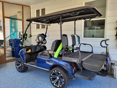 GOLF CART IS INCLUDED FOR FREE WITH ACCEPTABLE OFFER! Spacious - photo 4