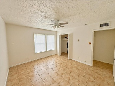 Conveniently located in the heart of Corpus Christi's - photo 15