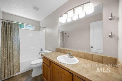 Turnkey single-level home in desirable West Boise location. This - photo 16