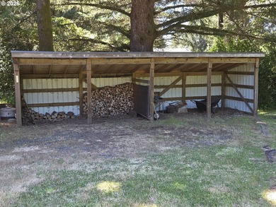 Private Acreage Retreat with Single-Level Living & Incredible - photo 38