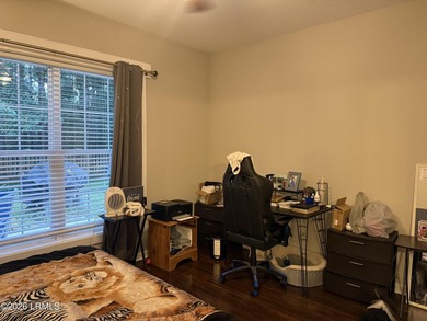 Warm and welcoming 4-bedroom home in a prime Bluffton location - photo 8