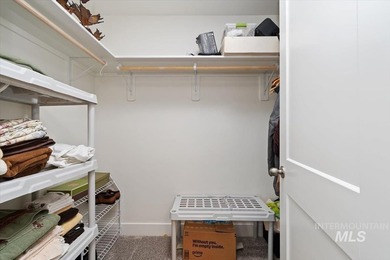 Welcome home to this better-than-new, thoughtfully designed - photo 26