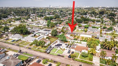 Welcome to this charming single-story residence in Golfview - photo 35