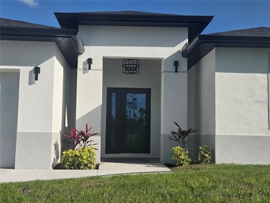 Northport Waterway Lakes and Canals Home For Sale in North Port Florida