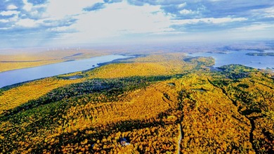 3.75 acres with power located in a very scenic area near golf - photo 12