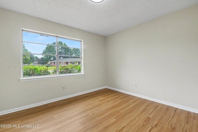 Move-in ready and priced to sell! This beautifully refreshed - photo 15