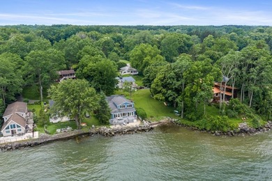 Opportunity knocks for waterfront living! Enjoy beautiful Lake - photo 4