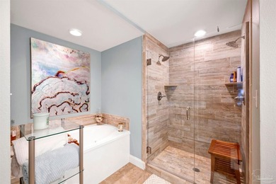 Spacious 3rd floor - 3 Bedroom/3.5 Bath Condo contiguous to the - photo 50