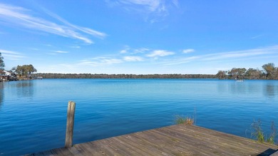 Lake Talquin Home For Sale in Tallahassee Florida