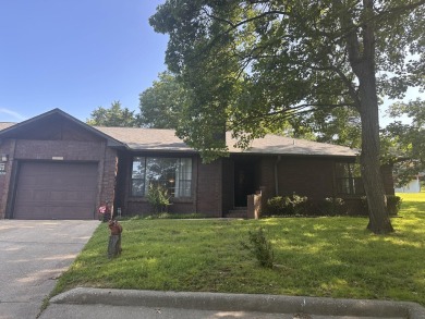 Lake Condo For Sale in Forsyth, Missouri