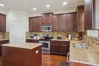 Such a Charming, Family-Friendly 4 Bedroom 2.5 Bath Home in - photo 13