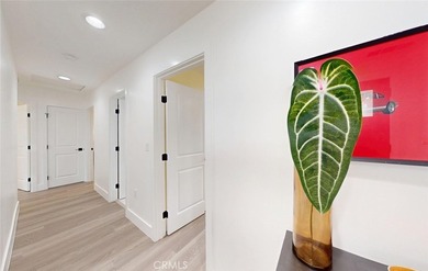 Welcome to 4014 W Kent Ave, a stunningly rebuilt 4-bedroom - photo 15