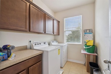 Such a Charming, Family-Friendly 4 Bedroom 2.5 Bath Home in - photo 26