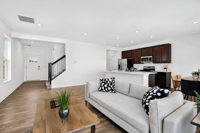 HOMESITE # 6802 * SPECIAL INCENTIVES AVAILABLE! JULY DELIVERY! - photo 3