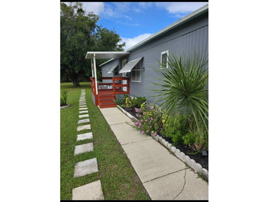 Lake Idlewild Home For Sale in Fruitland Park Florida