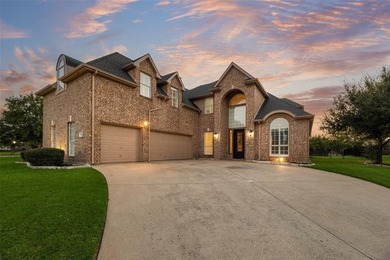 Lake Ray Hubbard Home For Sale in Rowlett Texas