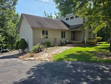 Lake Home For Sale in Abingdon, Virginia