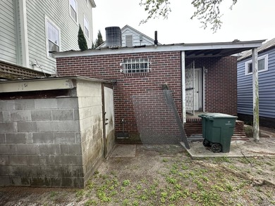 THREE Properties! Rare Downtown Opportunity - 227 Fishburne St - photo 13