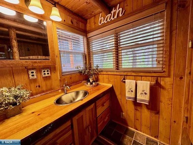 Charming 3 Bedroom Retreat Amidst Towering Pines! This - photo 15